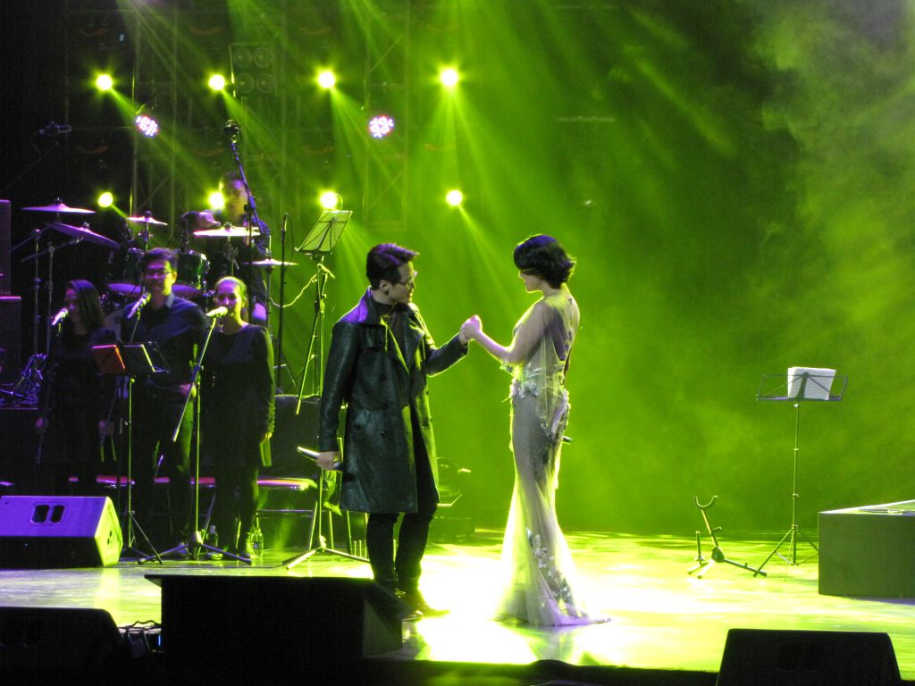 Thu Phương, Hà Anh Tuấn, Café-in-Concert, Nâu nóng