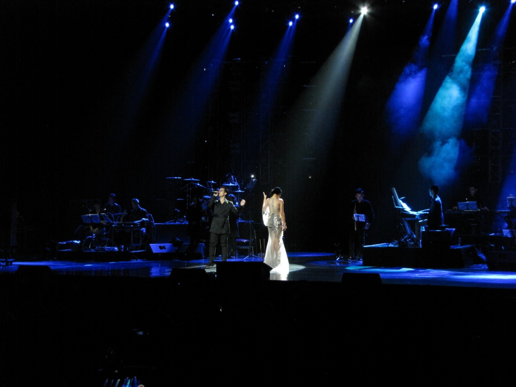 Thu Phương, Hà Anh Tuấn, Café-in-Concert, Nâu nóng