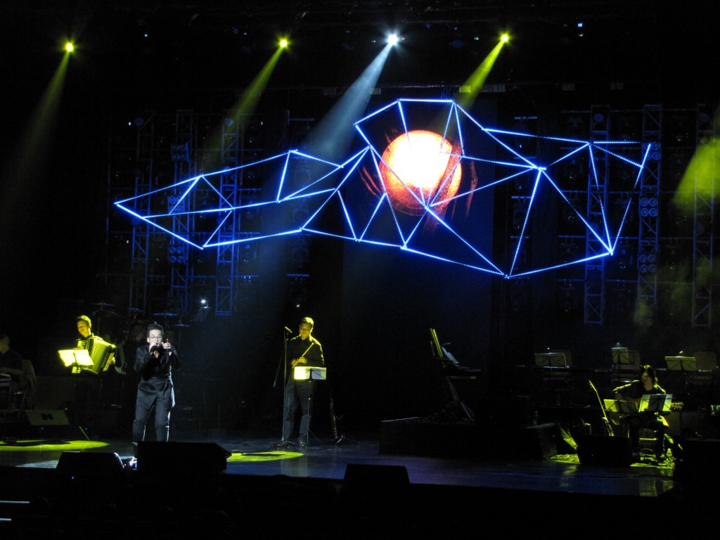 Café-in-Concert, Nâu nóng