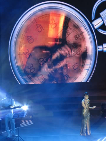 Mỹ Tâm trong live show Melodies of Time