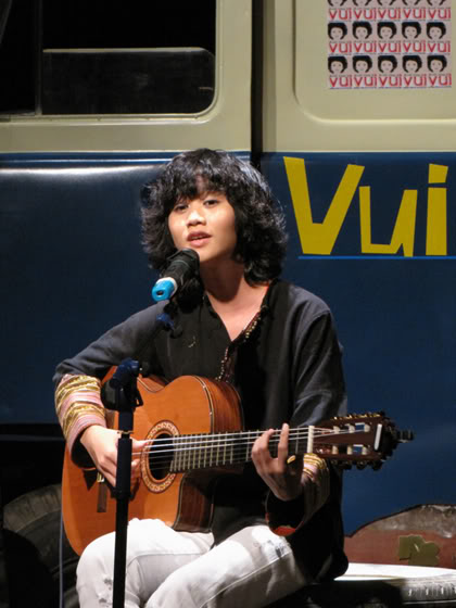 Lê Cát Trọng Lý trong live show Vui Thêm
