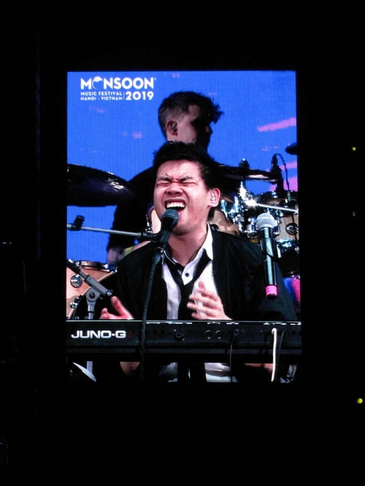 monsoon music festival 2019, Vinh Khuất